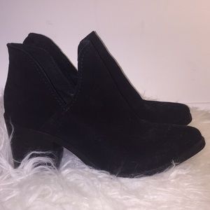 Black Steve Madden booties - never worn!